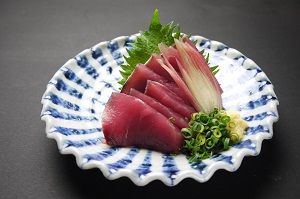 初かつおのお造り